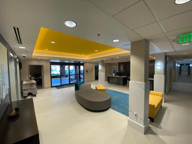 La Quinta Inn By Wyndham Lynnwood Esterno foto